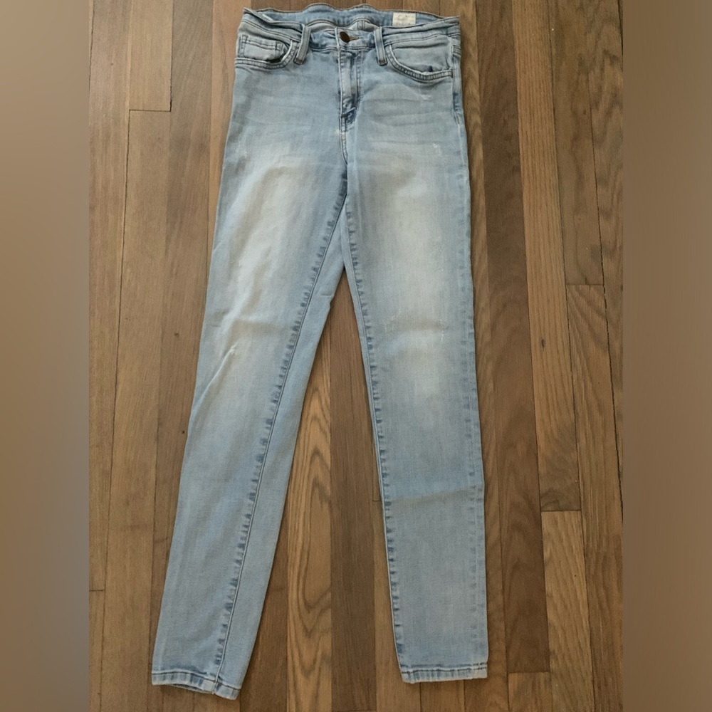 Light wash jeans